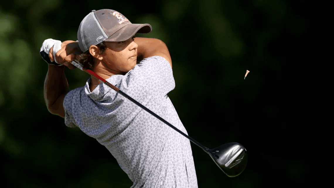Viktor Hovland sets new course record at Pebble Beach Pro-Am
